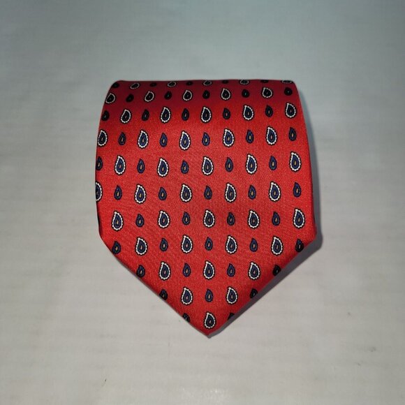 Yves Saint Laurent Tie Men One Size Red Paisley Print Silk Handmade Necktie - Picture 2 of 8